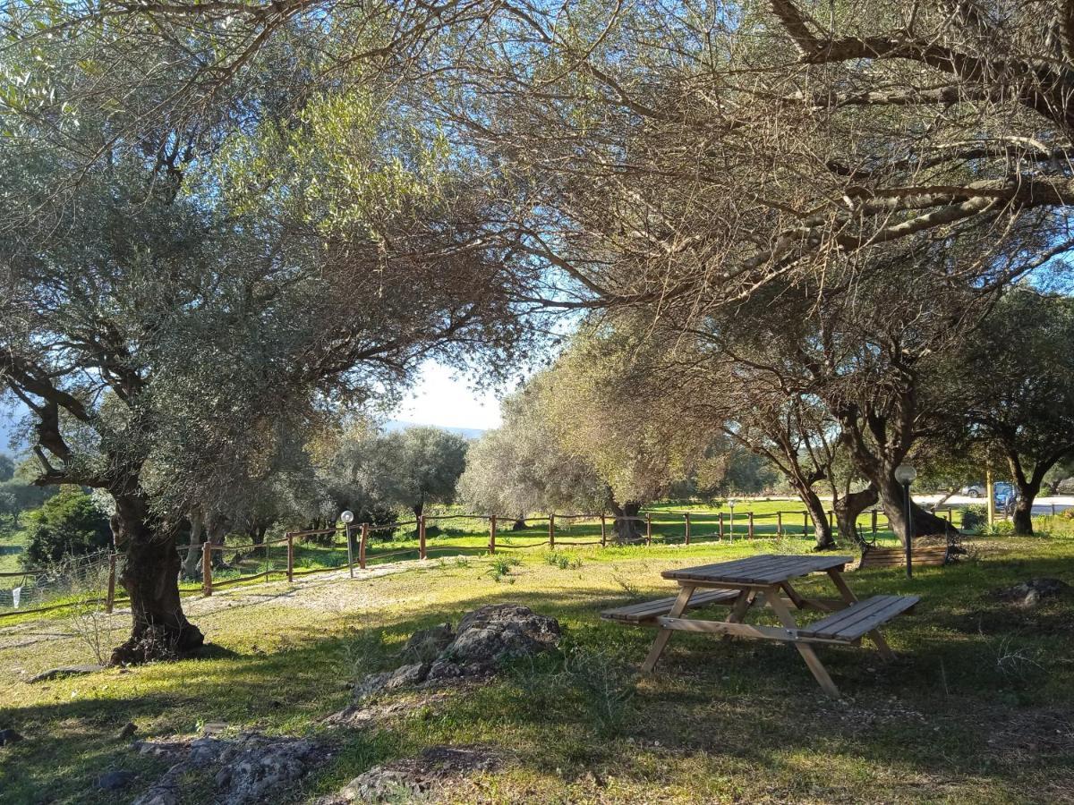 Vistamare Villa Orosei Bagian luar foto
